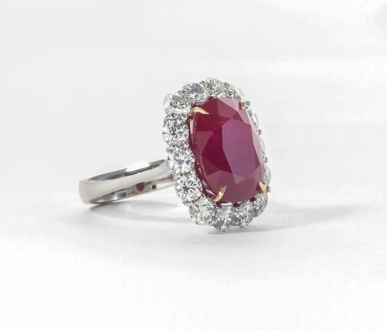 10-Carat-Burma-Ruby-Diamond-Ring-Rare-3.webp