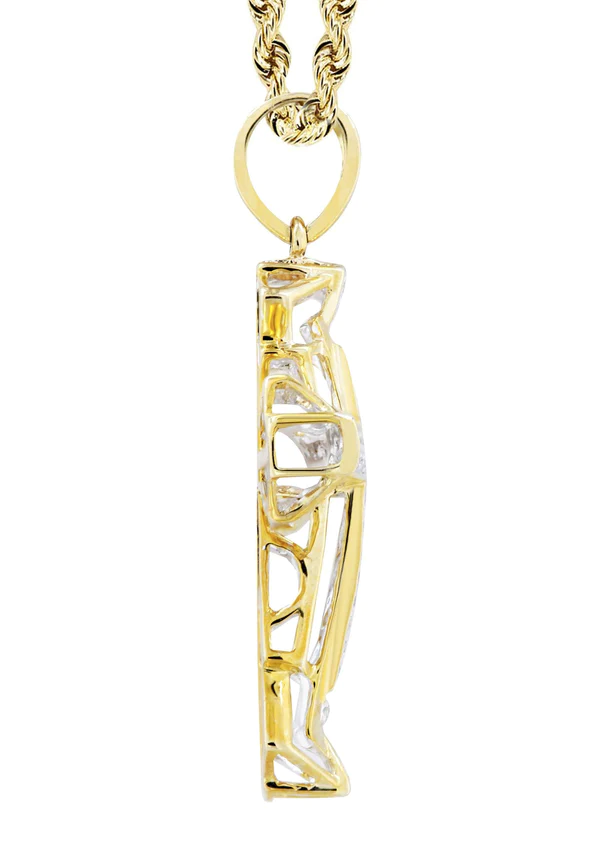10K-Yellow-Gold-Cross-Diamond-Necklace-4-7.webp