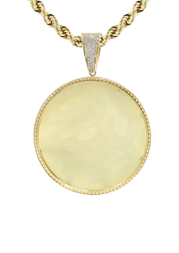 10K-Yellow-Gold-Large-Picture-Necklace-3.webp