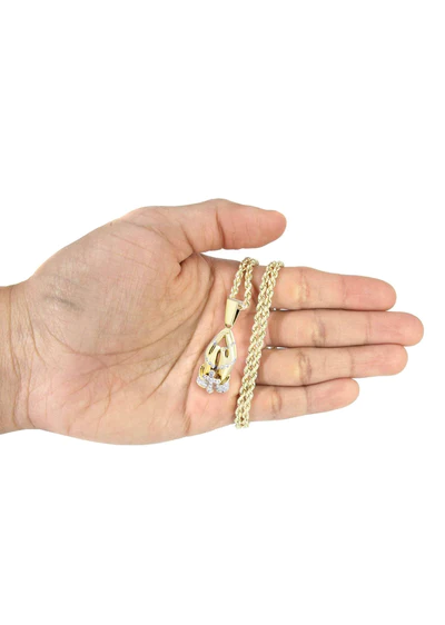 10K-Yellow-Gold-Praying-Hands-Diamond-Necklace-5-4.webp