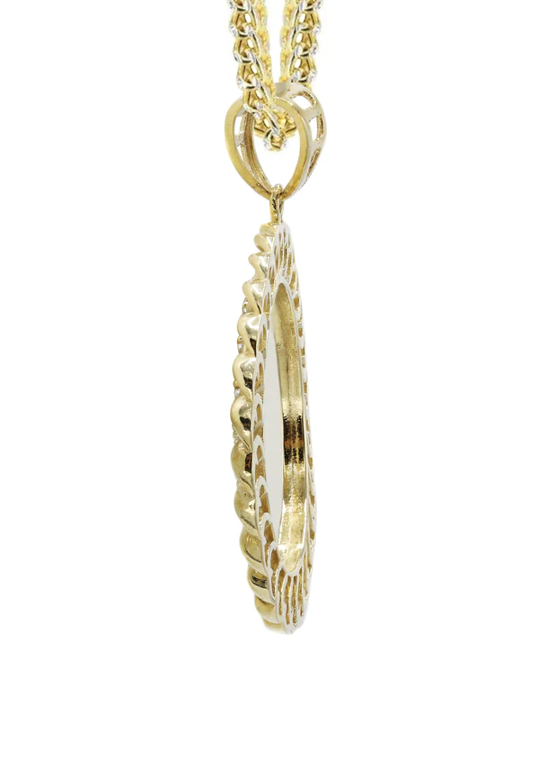 10K-Yellow-Gold-Round-Curb-Picture-Necklace-4.webp