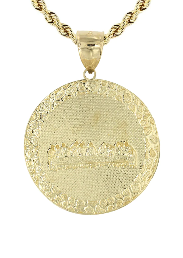 10K-Yellow-Gold-Round-Last-Supper-Necklace-3.webp