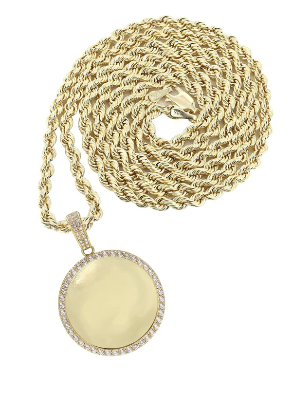 10K-Yellow-GoldSmall-Cz-Round-Picture-Necklace-1.webp