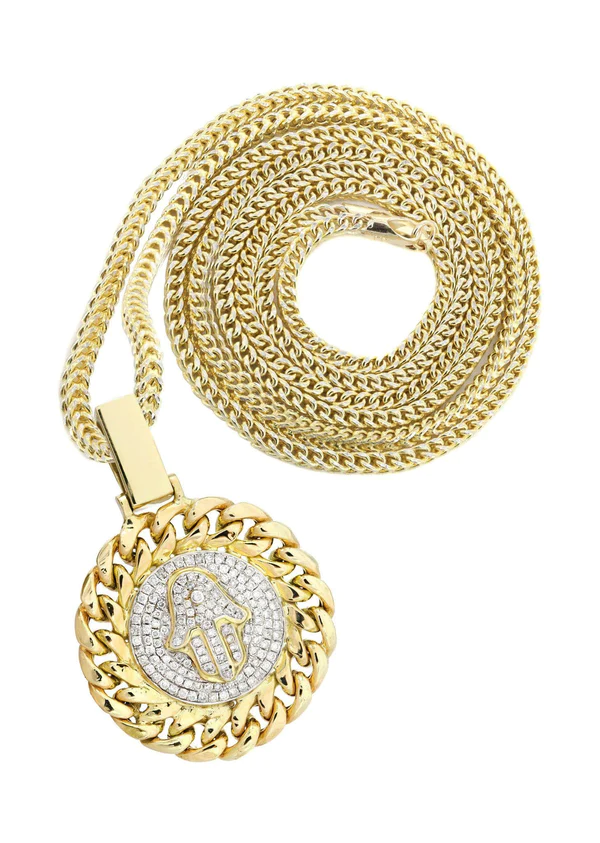 14-Yellow-Gold-Hamsa-Diamond-Necklace-1.webp