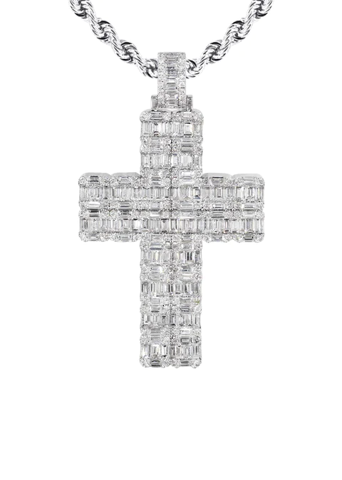 14K-White-Gold-Diamond-Cross-Necklace-2-15.webp
