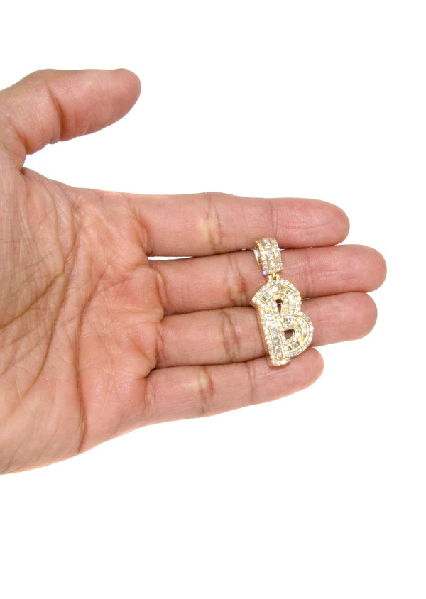 14K-Yellow-Gold-Letter-B-Baguette-Diamond-Necklace-5.webp