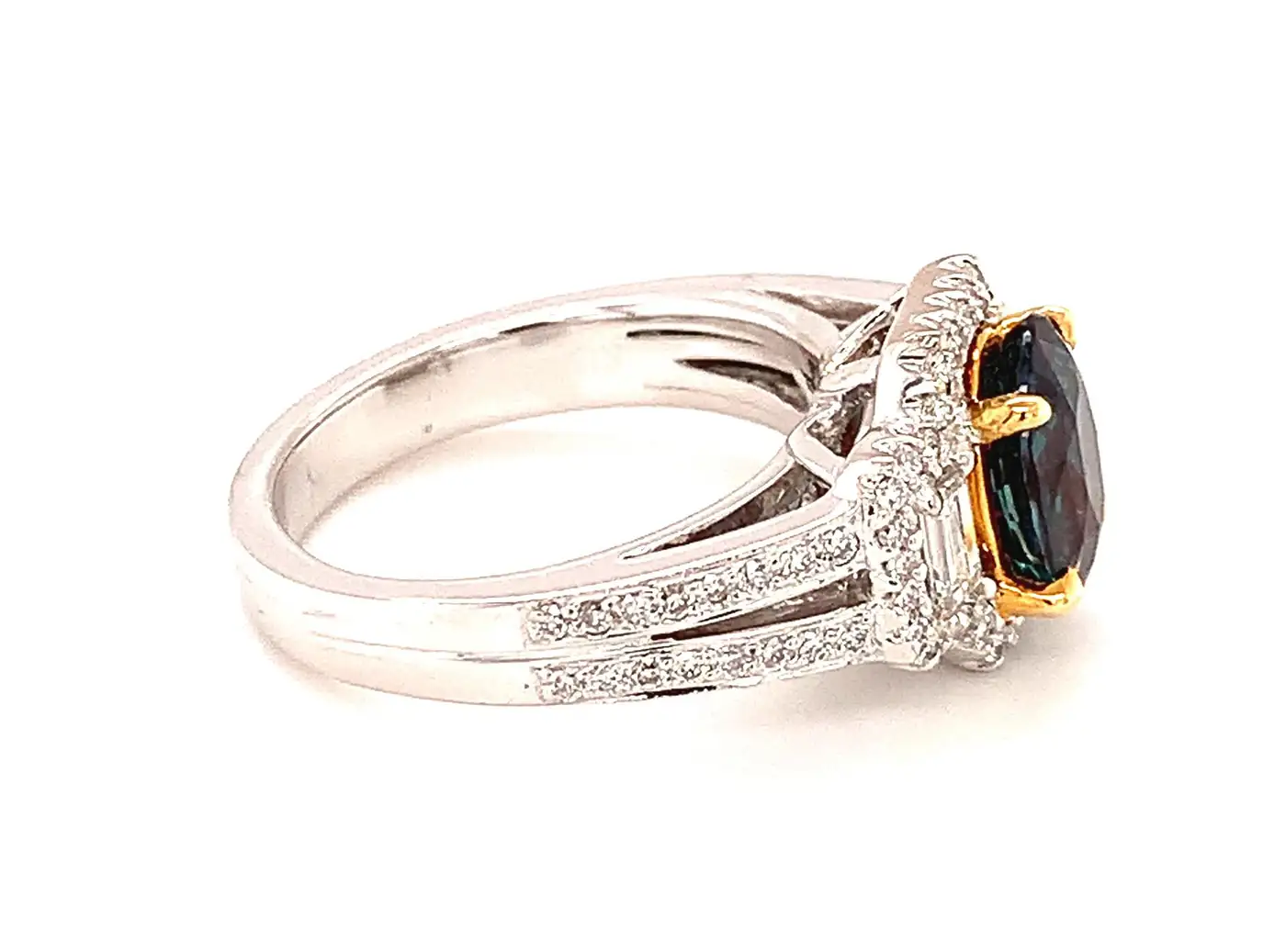 2.02-Carat-GIA-Certified-Alexandrite-Chrysoberyl-and-Diamond-Engagement-Ring-4.webp