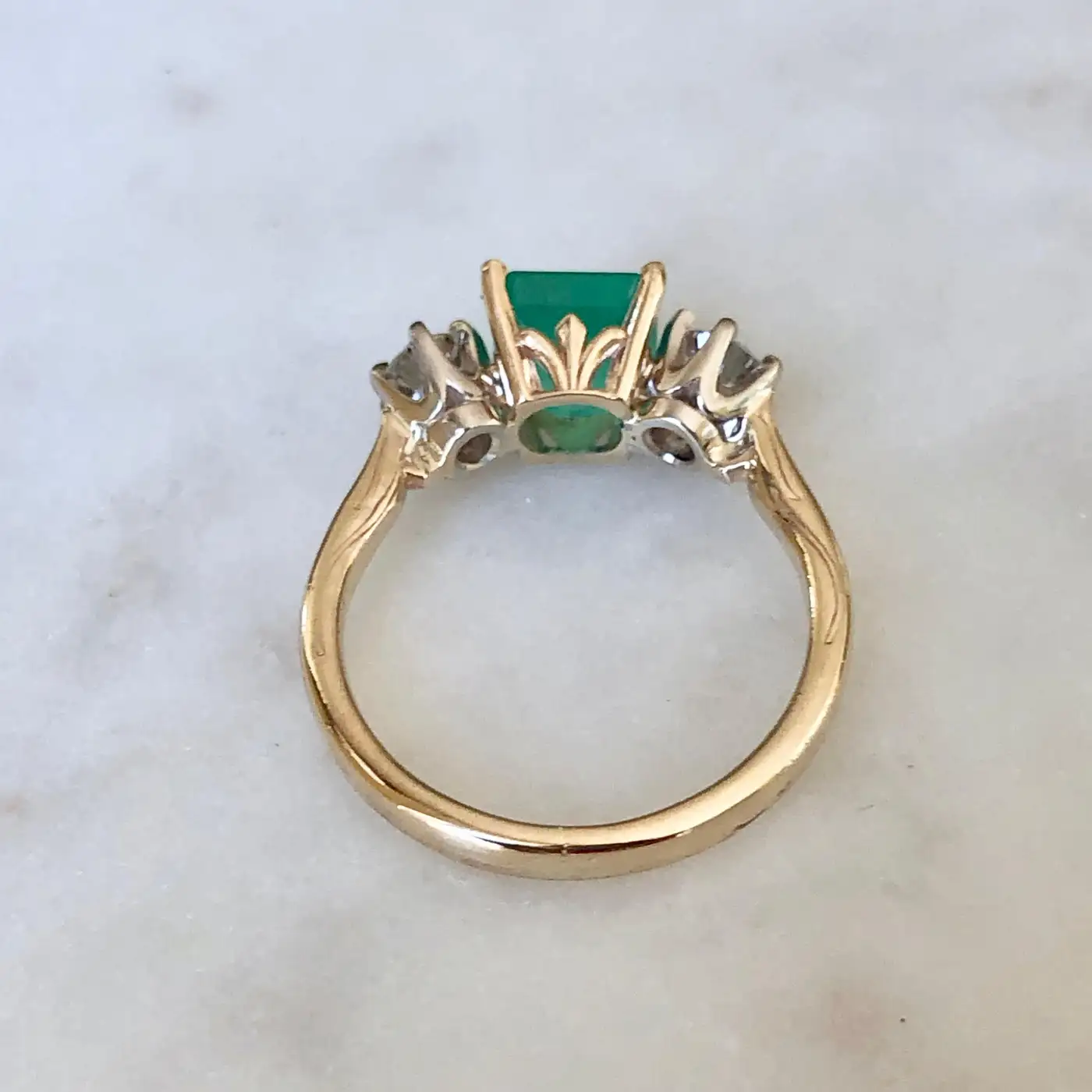 2.33-Carat-Natural-Colombian-Emerald-Old-European-Diamond-Engagement-Ring-Gold-6.webp