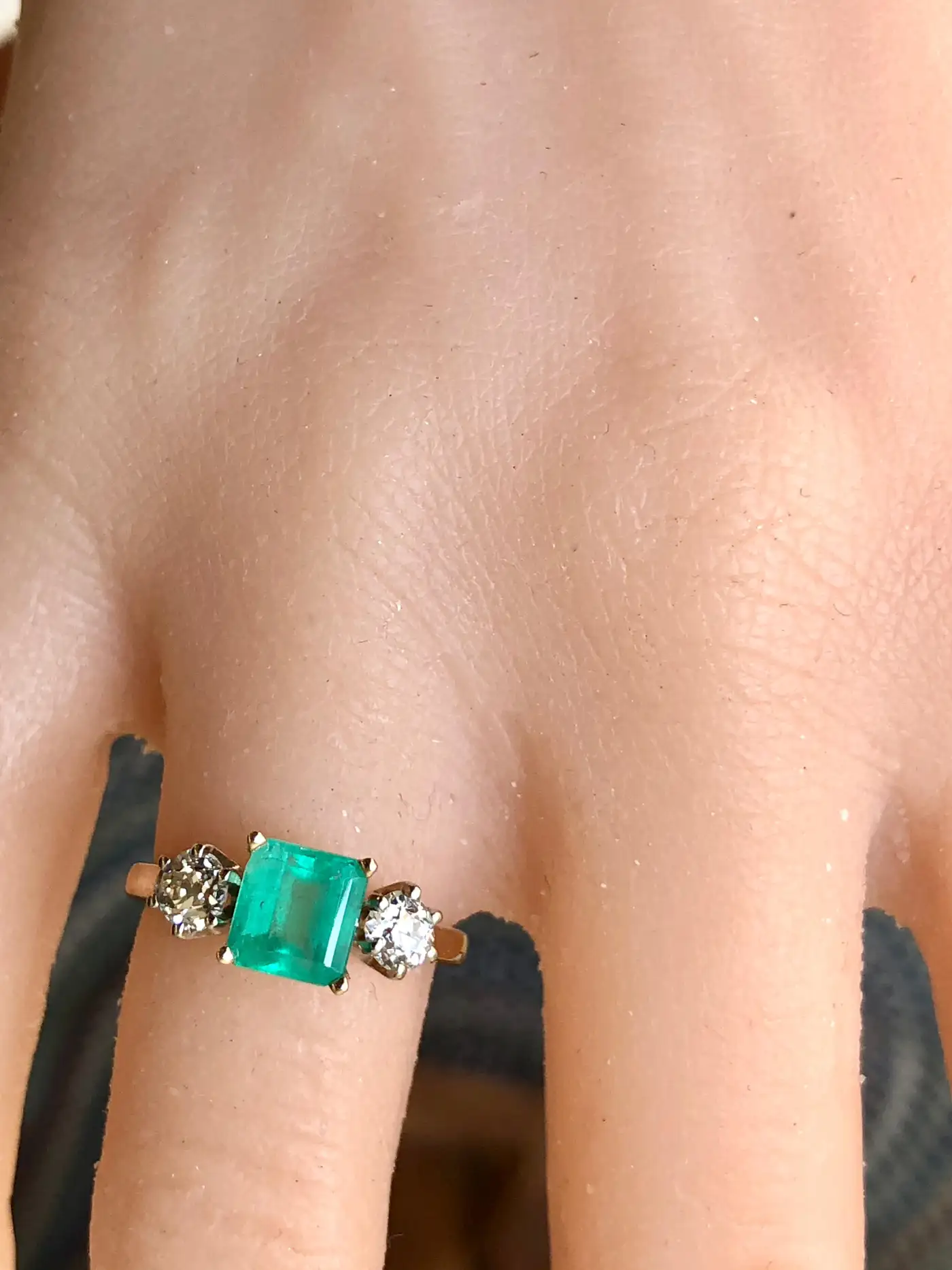 2.33-Carat-Natural-Colombian-Emerald-Old-European-Diamond-Engagement-Ring-Gold-8.webp