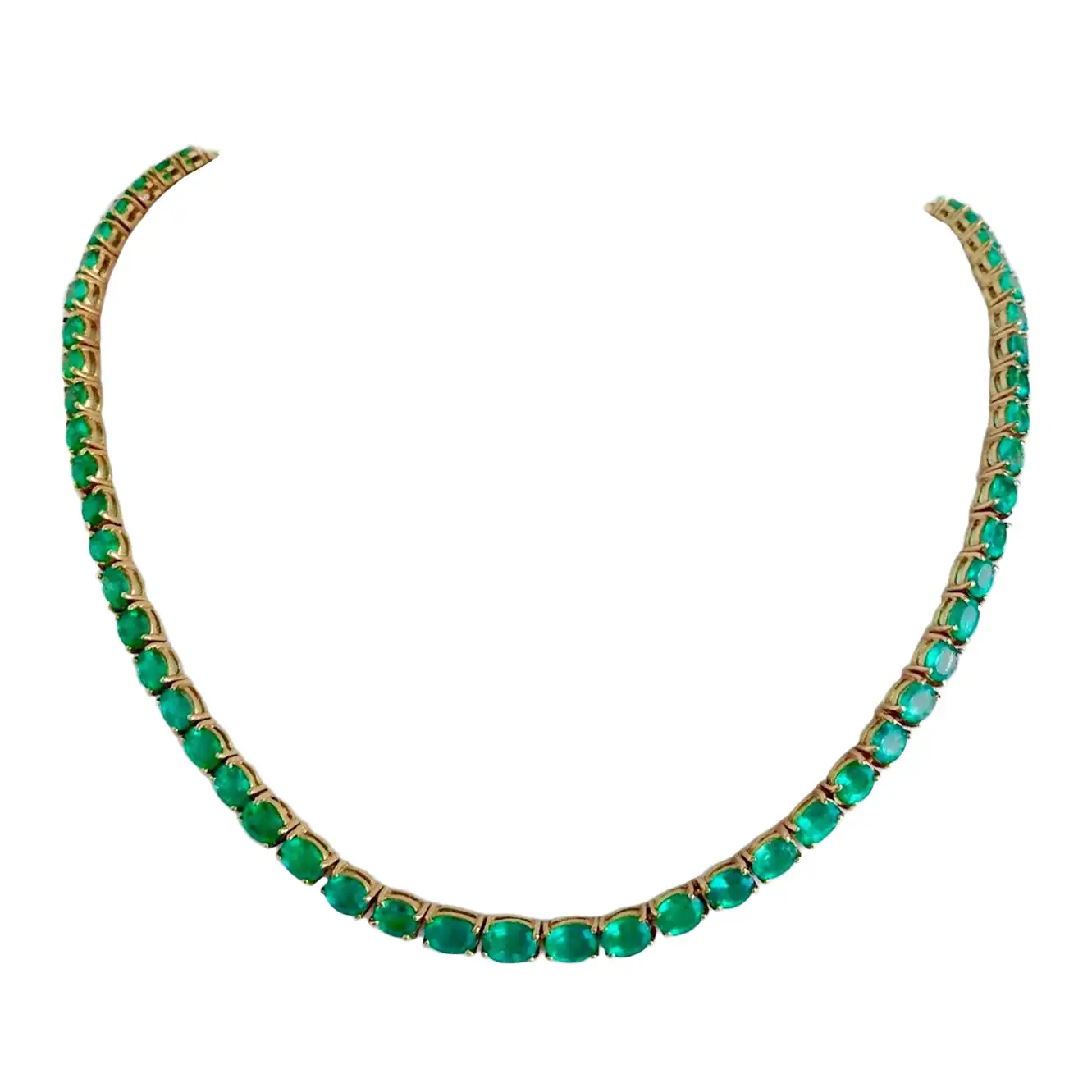 25-Carat-Natural-Oval-Colombian-Emerald-Necklace-18-Karat-Yellow-Gold-1.webp