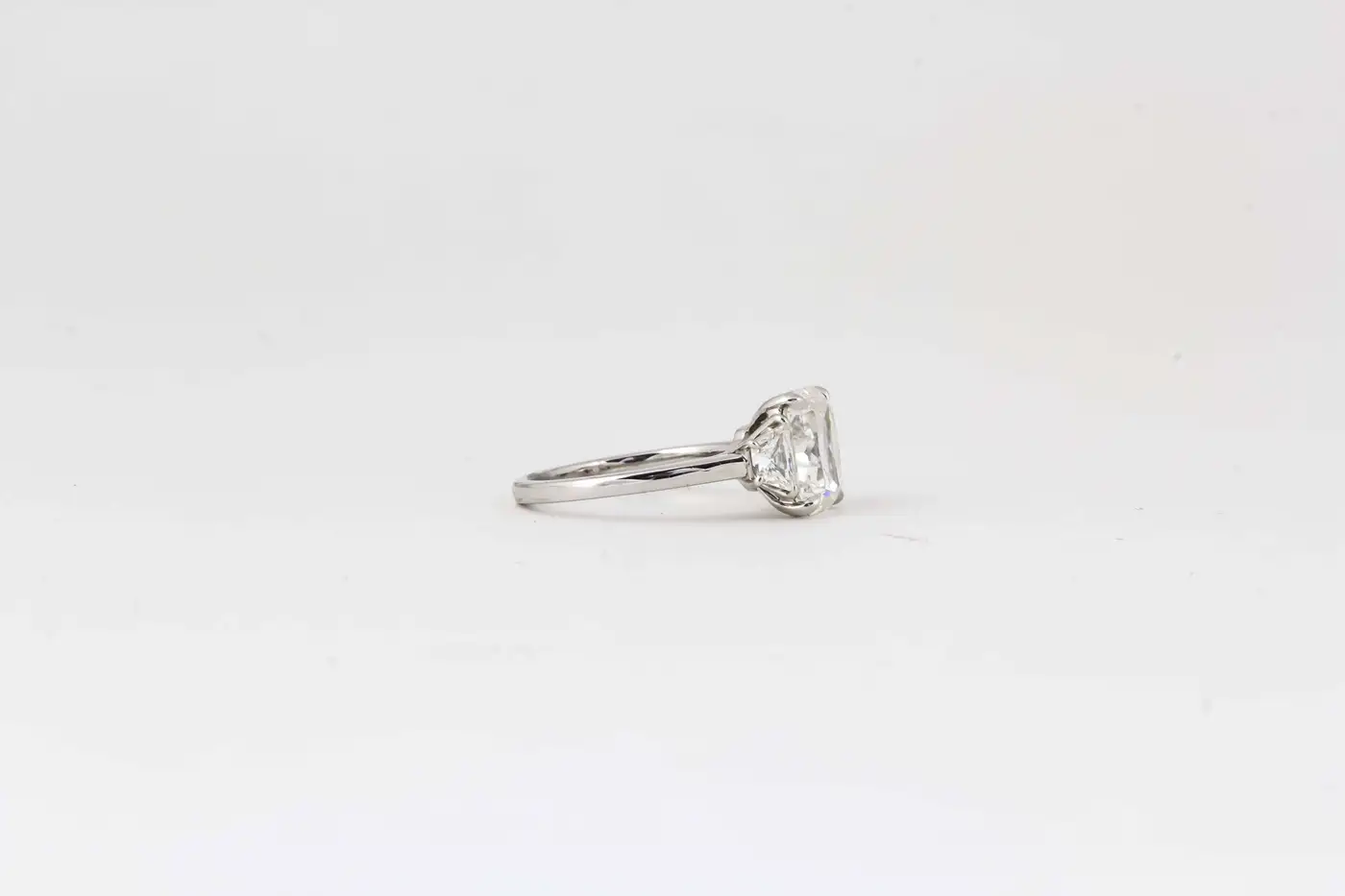 3-Carat-GIA-Radiant-Cut-Diamond-Engagement-Platinum-Ring-6.webp