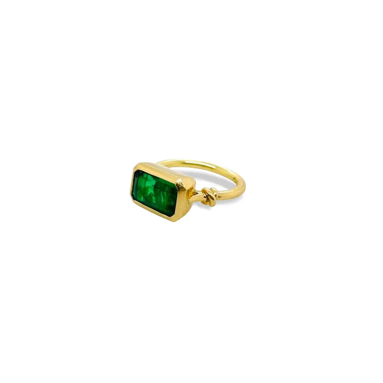 3ct-Knot-Emerald-Ring-in-18ct-Yellow-Gold-2.webp