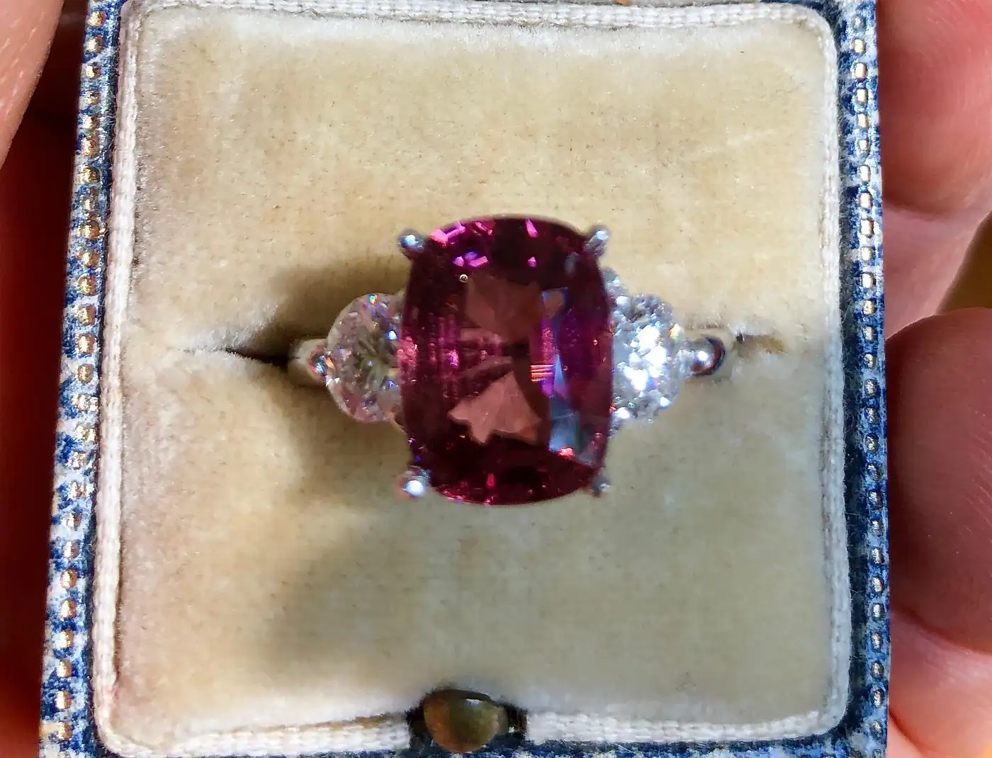 5.10-Carat-Spinel-and-Diamond-Three-Stone-Platinum-Engagement-Ring-17.webp
