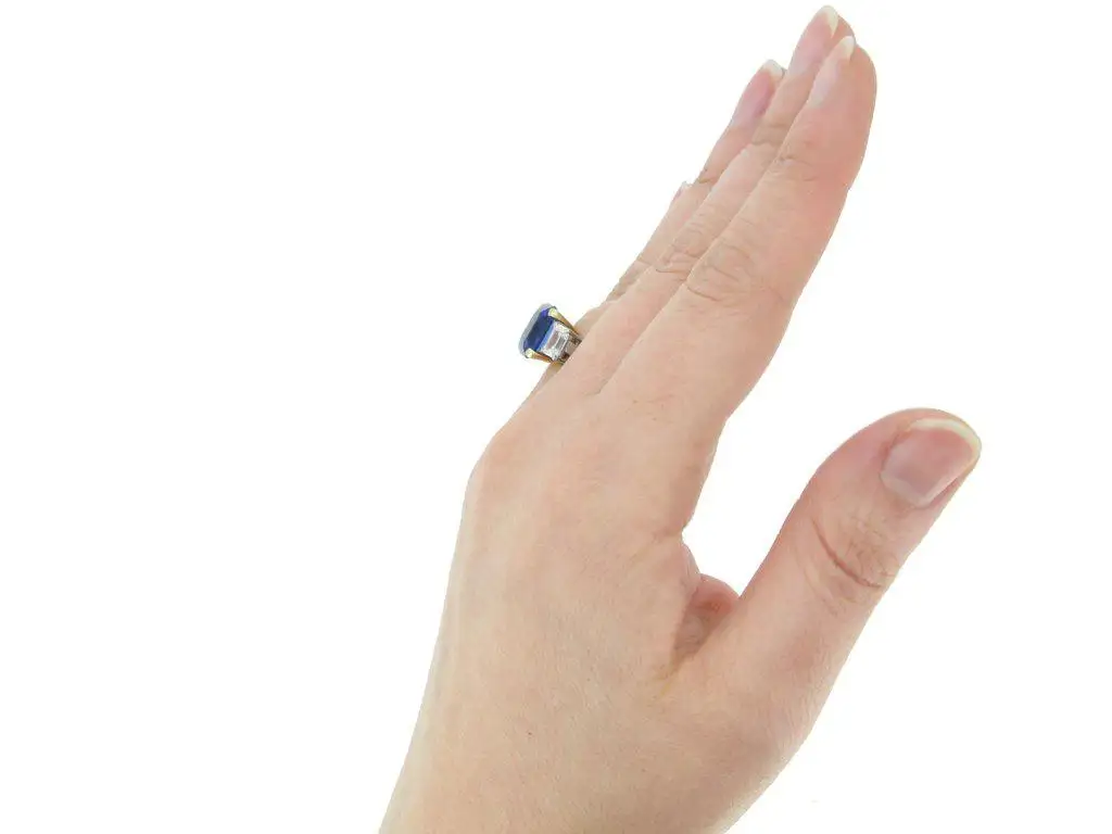 5.94-carat-Burmese-sapphire-diamond-ring-8.webp