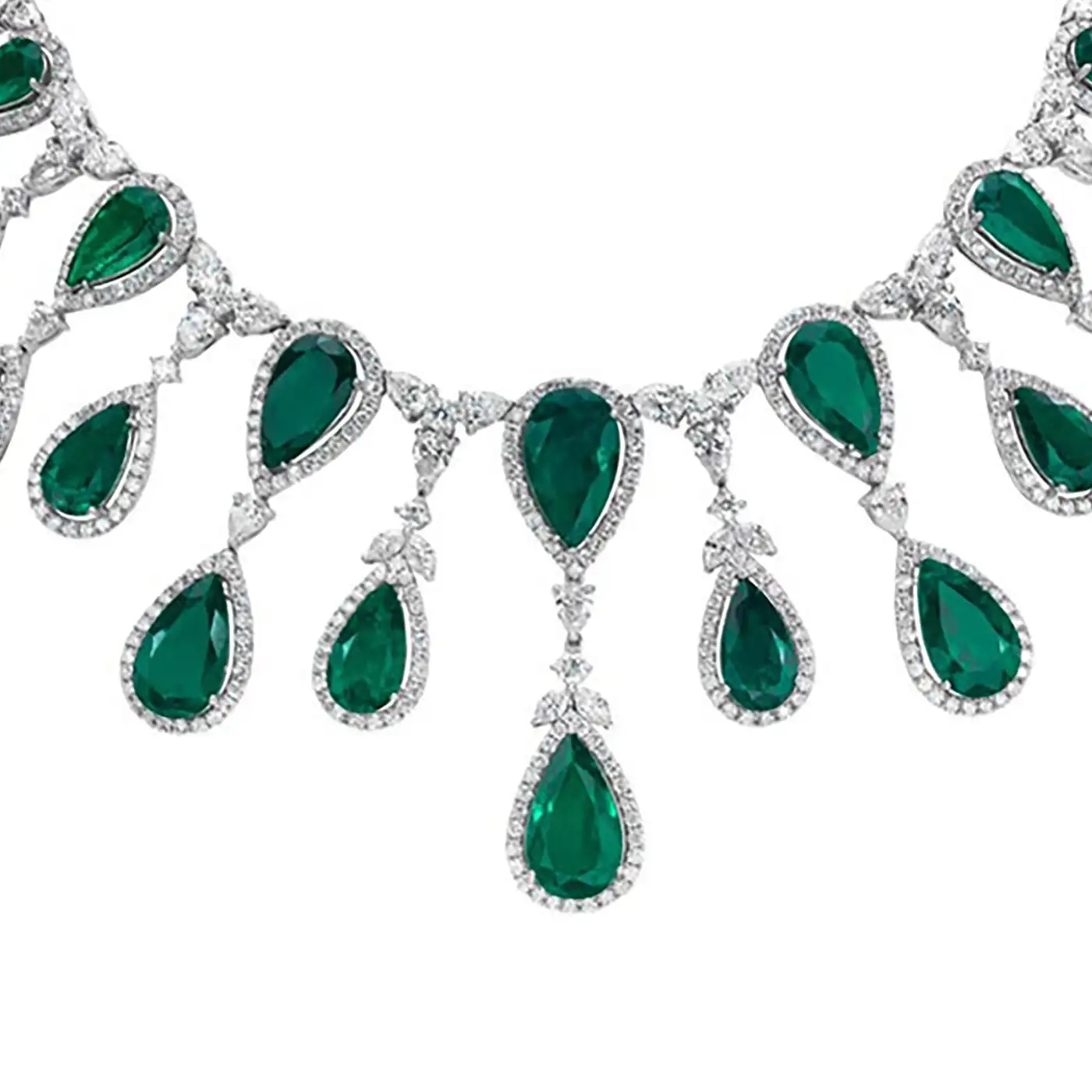 63.40-Carats-Total-Pear-Shape-Colombian-Green-Emerald-and-Diamond-Necklace-7.webp