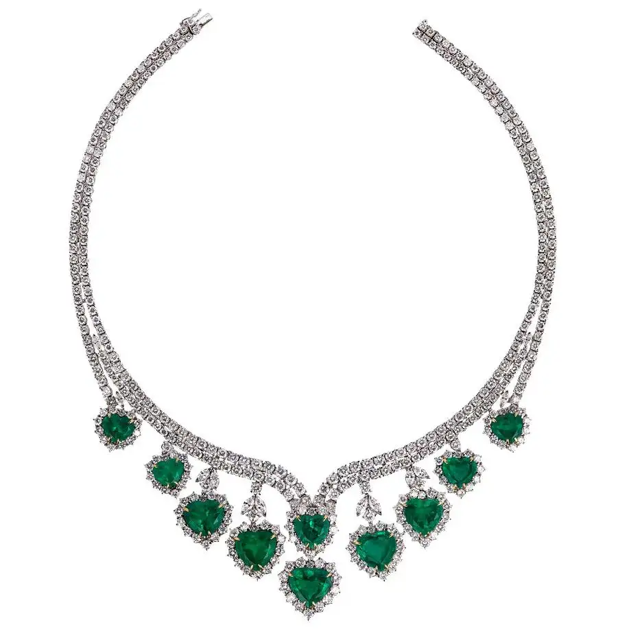 Andreoli-Heart-Shape-Colombian-Emerald-Diamond-Necklace-CDC-Certified-18Kt-Gold-1.webp