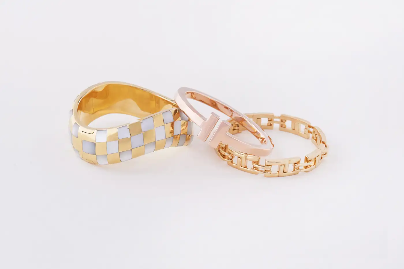 Angela-Cummings-Gold-and-Mother-or-Pearl-Bangle-2.webp