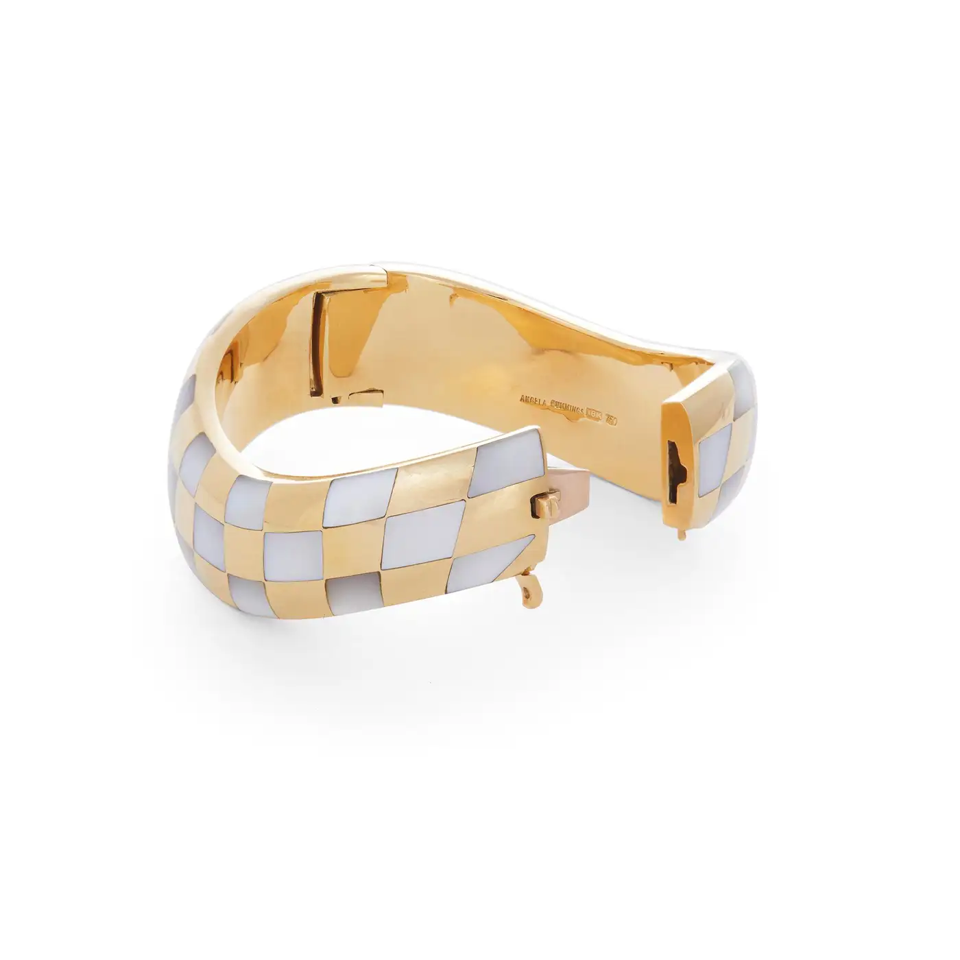 Angela-Cummings-Gold-and-Mother-or-Pearl-Bangle-7.webp