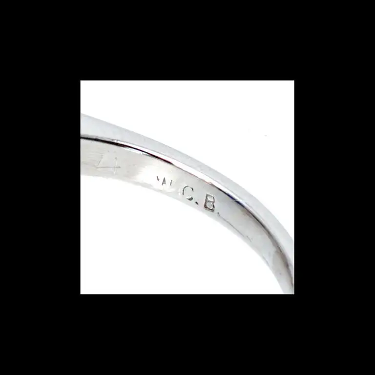 Art-Deco-5.28-Carat-Emerald-Cut-Sapphire-Diamond-Platinum-Engagement-Ring-3.webp