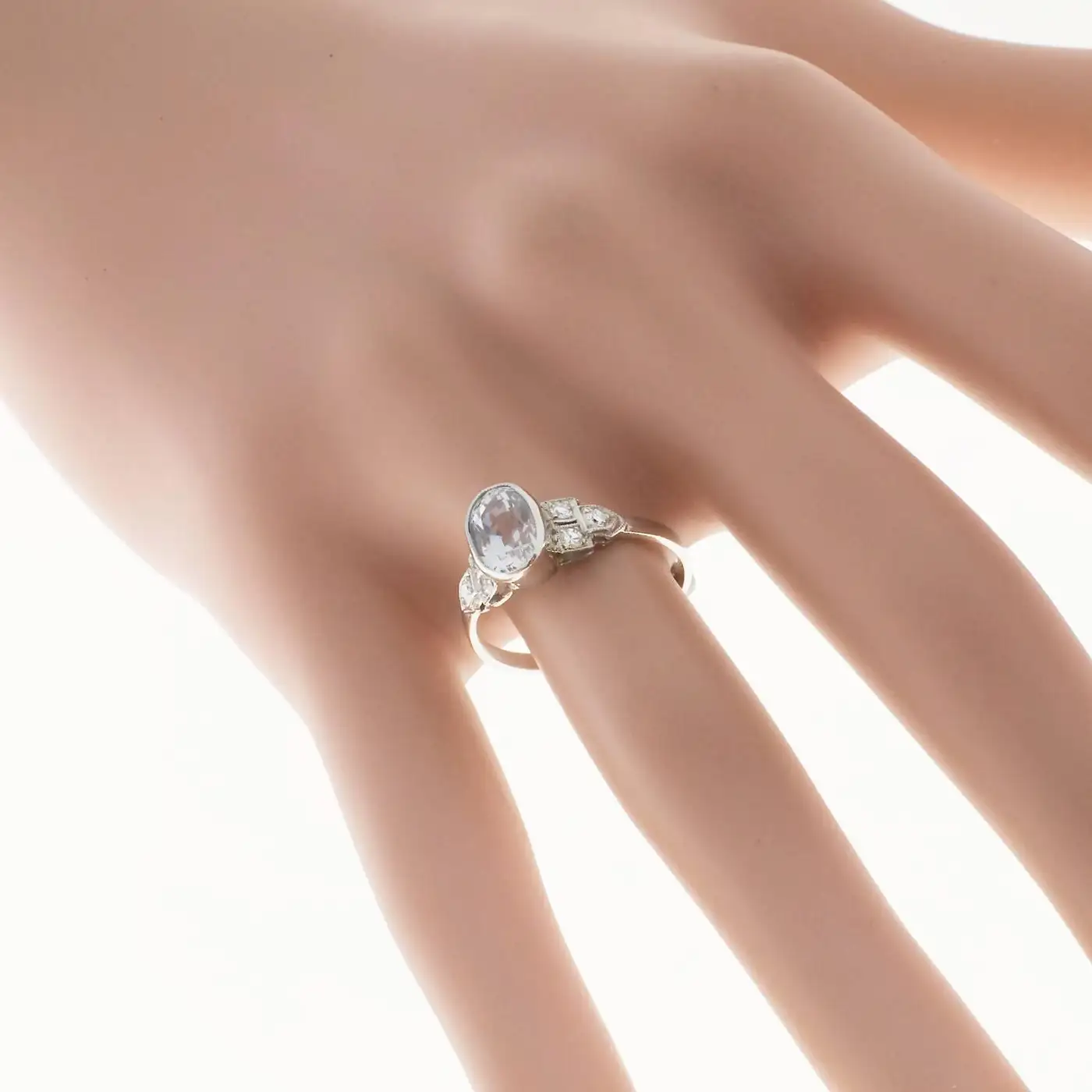Art-Deco-Oval-2.06-Carat-Sapphire-Diamond-Platinum-Engagement-Ring-2.webp