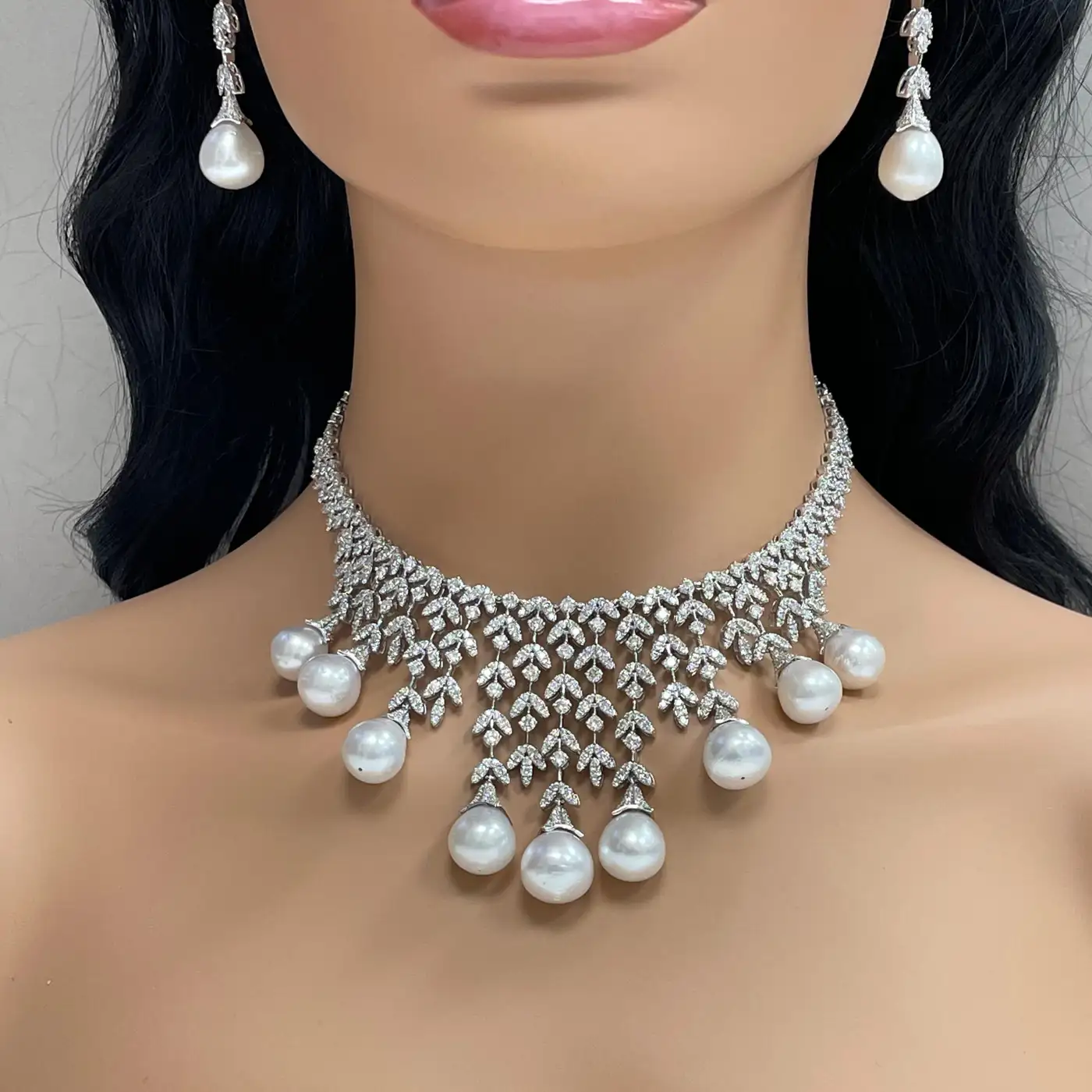 Beauvince-Diamond-and-South-Sea-Pearls-Necklace-and-Earrings-Suite-in-White-Gold-7.webp