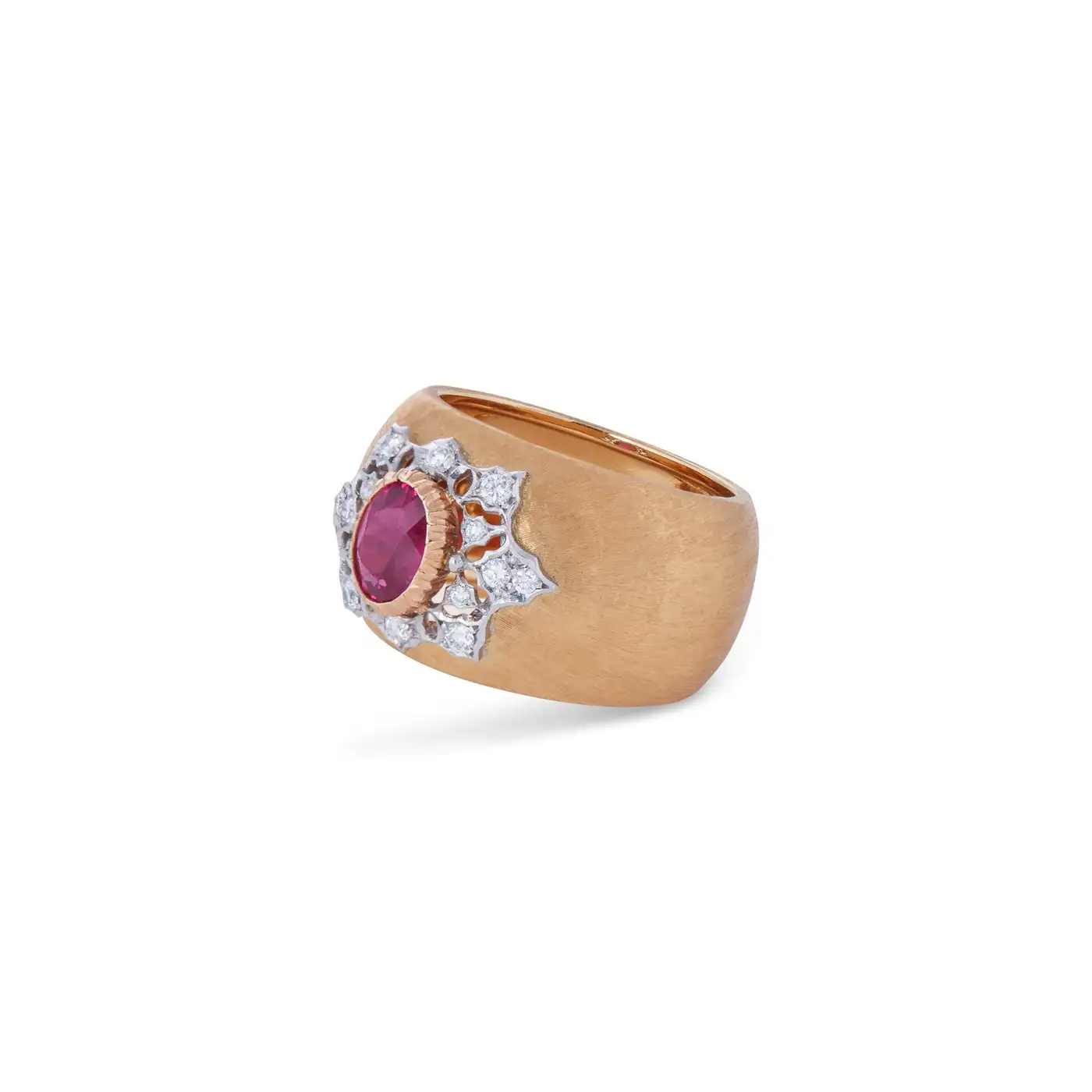 Buccellati-Ruby-and-Diamond-Premium-Band-Ring-5.webp