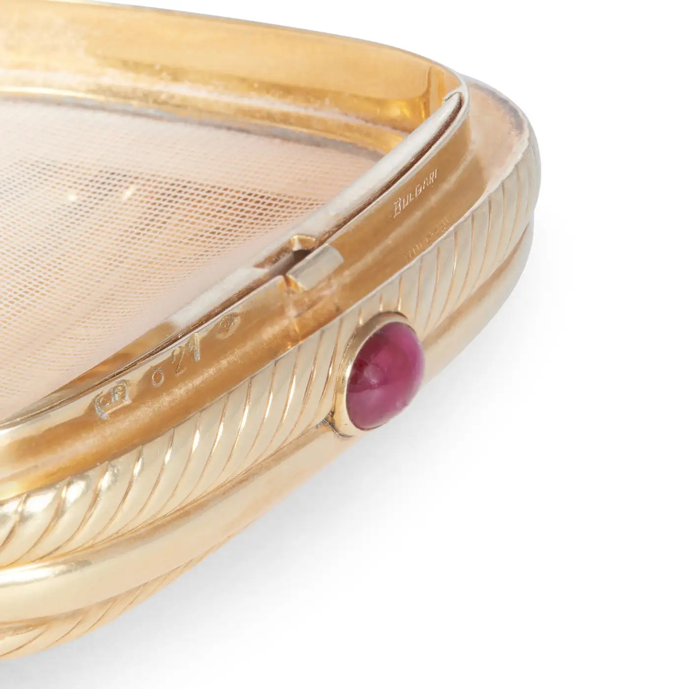Bvlgari-Gold-and-Ruby-Compact-Case-Circa-1960s-3.webp