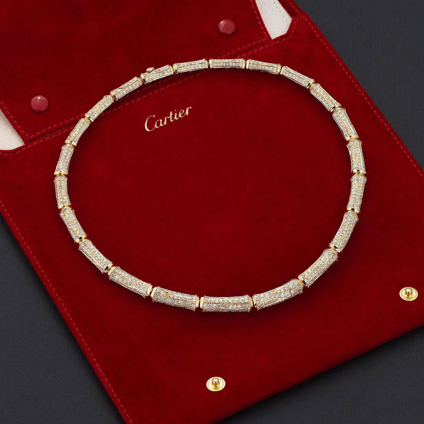 Cartier-26cts-Diamond-Bamboo-Suite-in-18K-Gold-Necklace-and-Earrings-9.webp