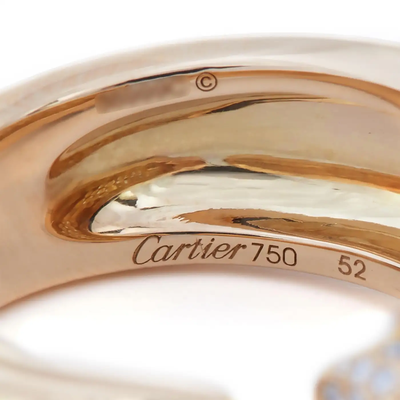 Cartier-Panthere-de-Cartier-Yellow-Gold-Diamond-Emerald-and-Onyx-Ring-2.webp