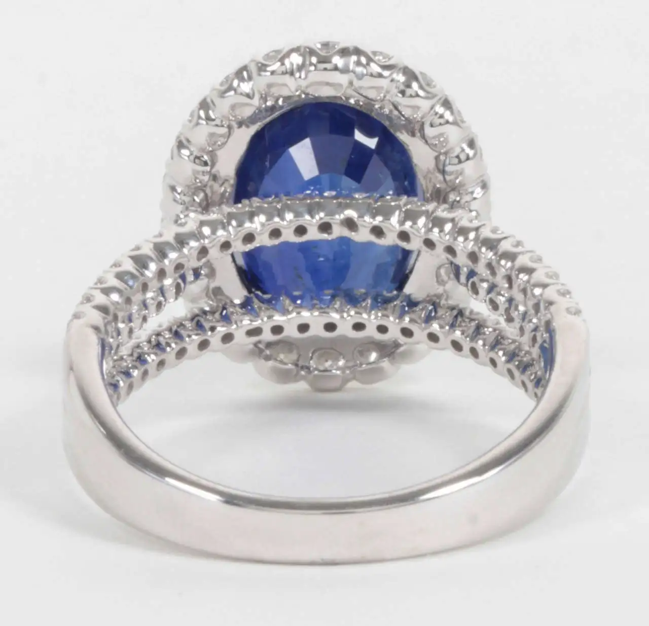 Certified-Royal-Blue-Sapphire-Diamond-Ring-3.webp