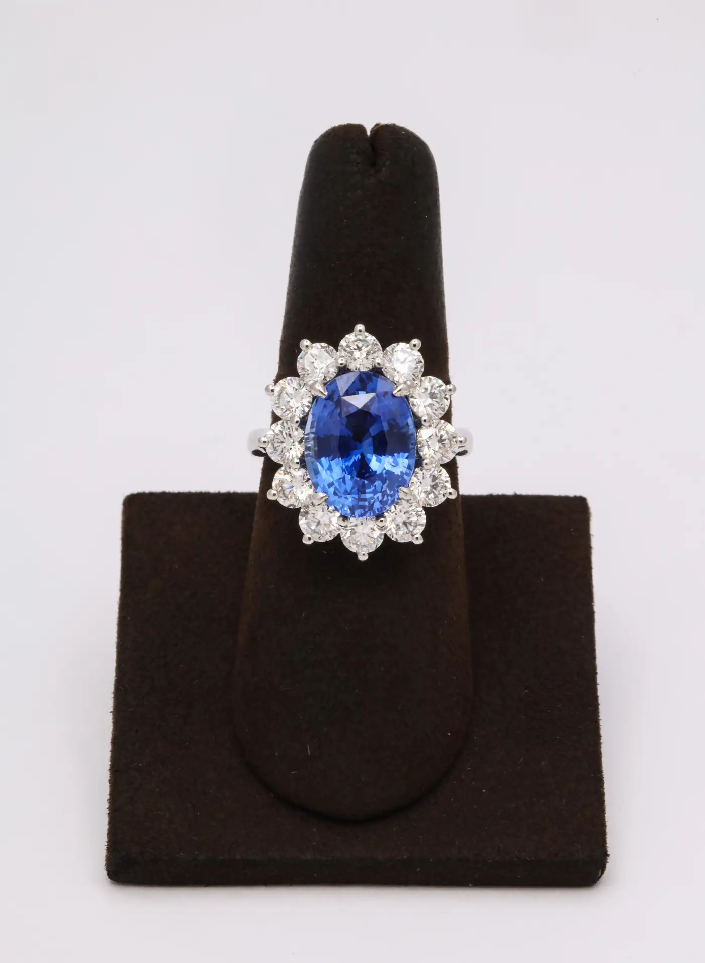 Ceylon-Blue-Sapphire-and-Diamond-Ring-7.webp