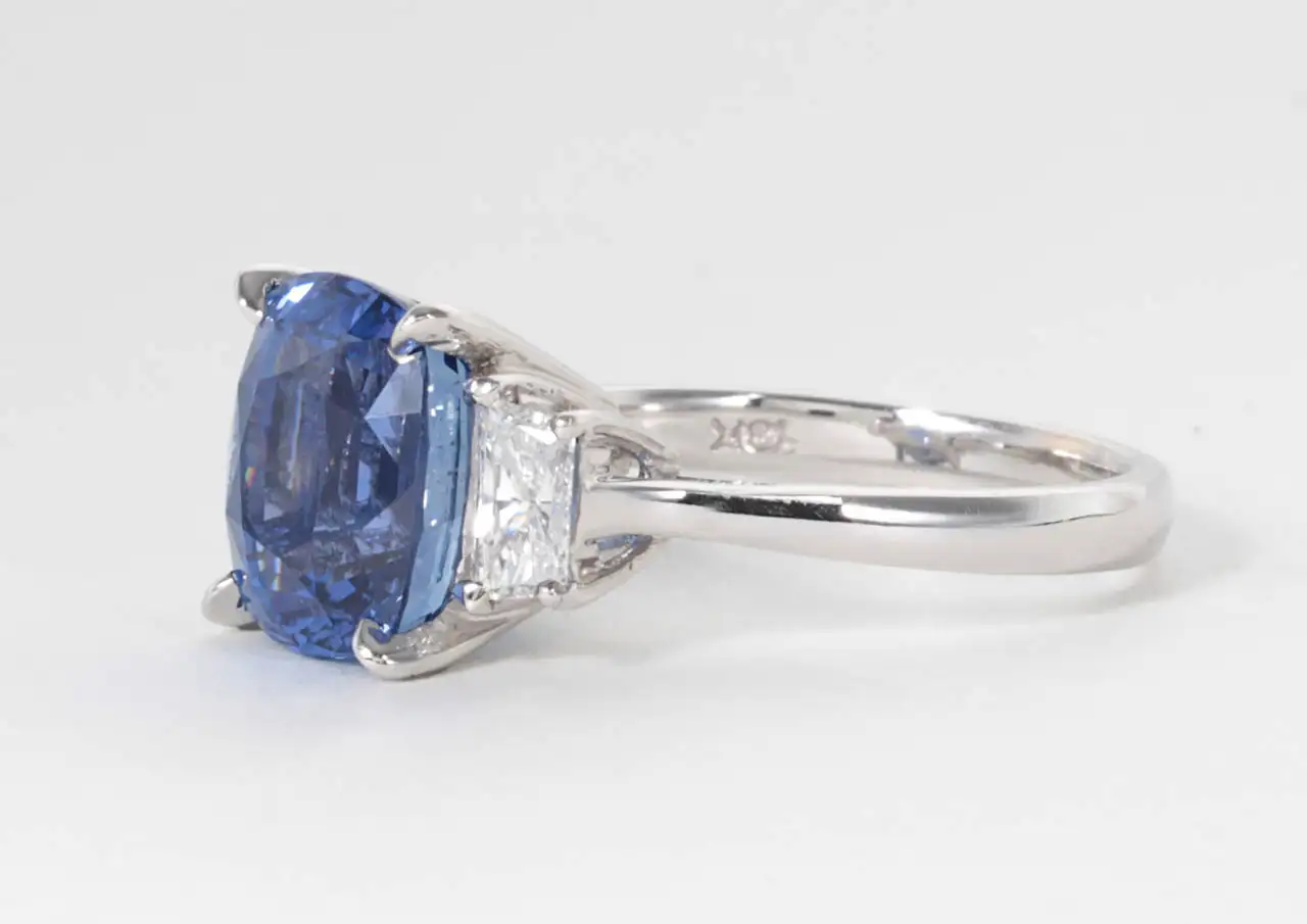Cushion-Cut-Blue-Sapphire-Diamond-Gold-Ring-GIA-Certified-8.04-Carat-3.webp