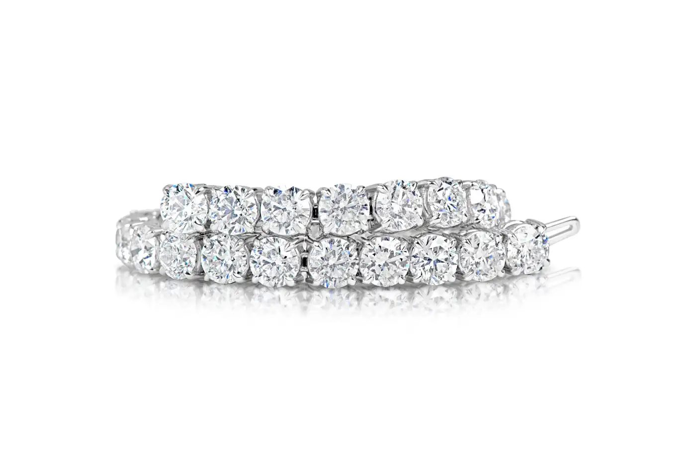Diamond-Platinum-Brilliant-Tennis-Bracelet-28.80-Carat-2.webp