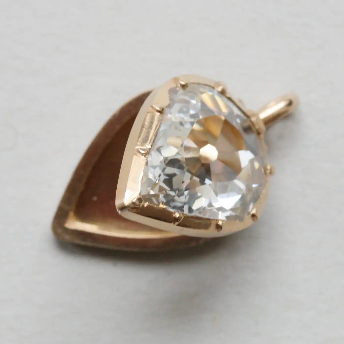 Diamond-and-Gold-Locket-Pendant-For-Sale-4.webp