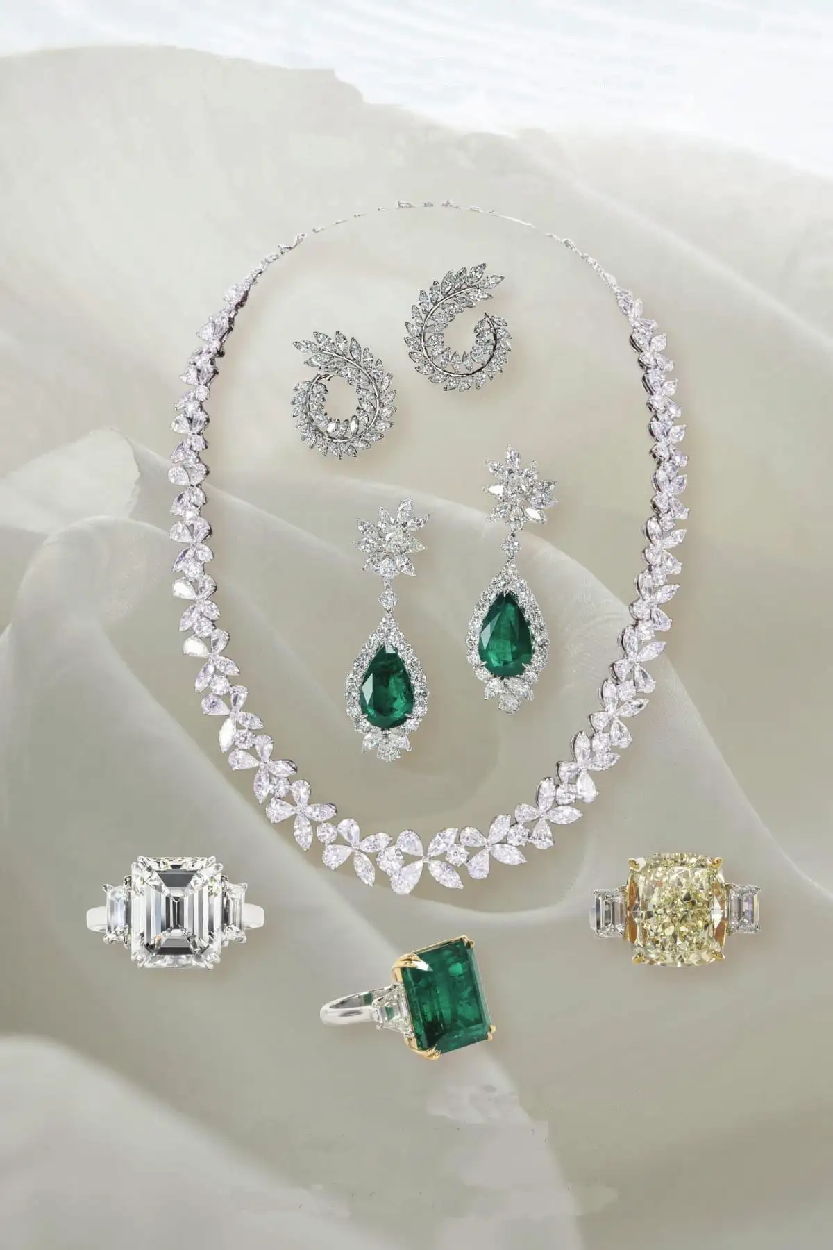 Elegant-Diamond-Necklace-For-Sale-2.webp