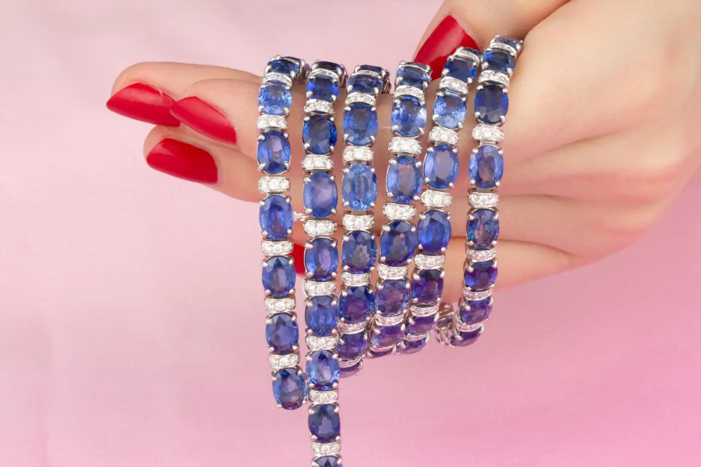 Ella-Gafter-Blue-Sapphire-Diamond-Necklace-Earrings-7.webp