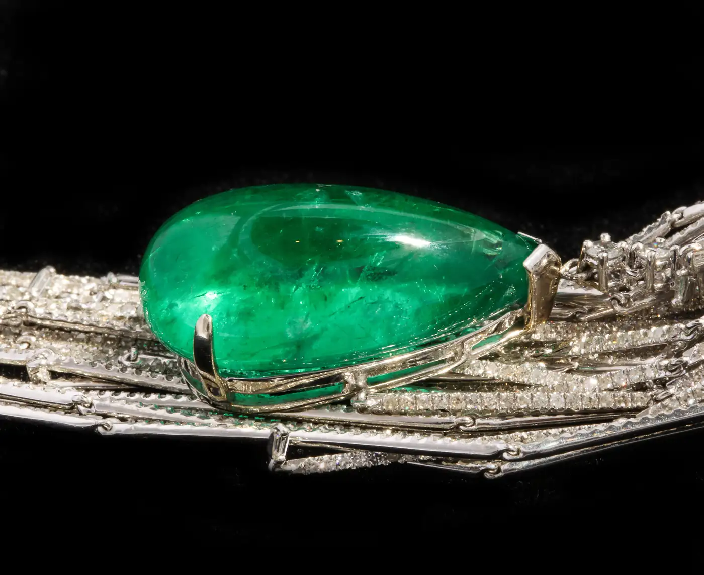 Emerald-and-Diamond-Chandelier-Earrings-5.webp