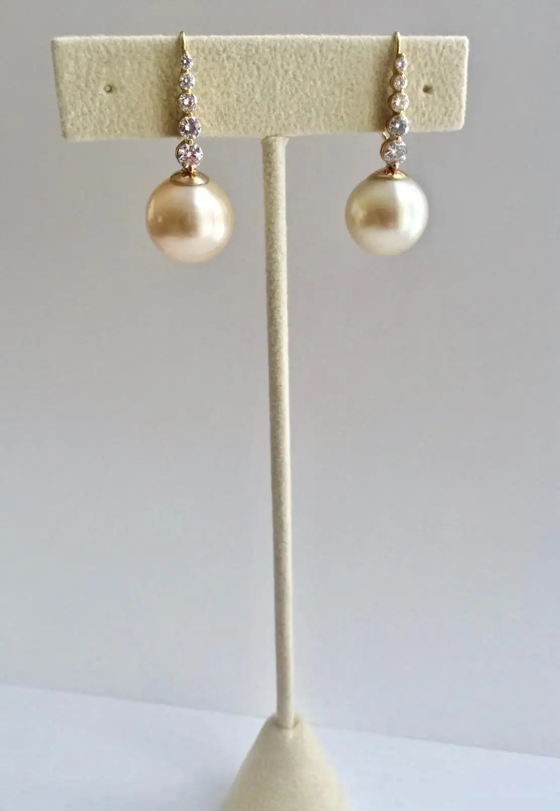 Estate-South-Sea-Pearl-Diamond-Drop-Earrings-1.webp