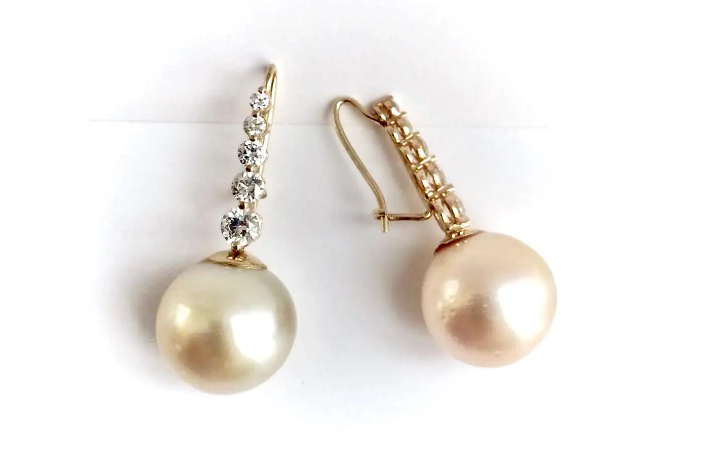 Estate-South-Sea-Pearl-Diamond-Drop-Earrings-5.webp