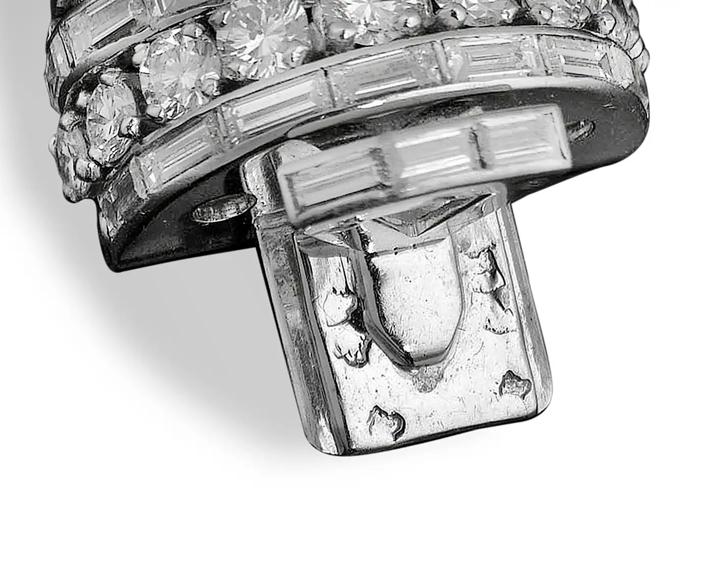 French-Diamond-Bracelet-55.00-Carat-3.webp