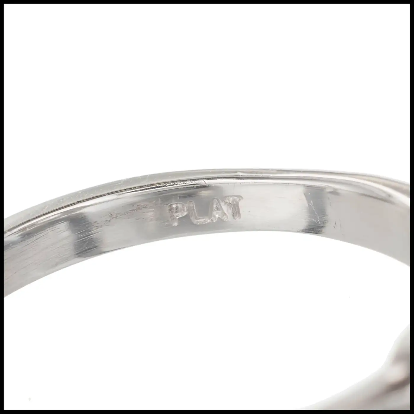 GIA-2.79-Carat-Natural-Sapphire-Diamond-Three-Stone-Platinum-Engagement-Ring-3.webp
