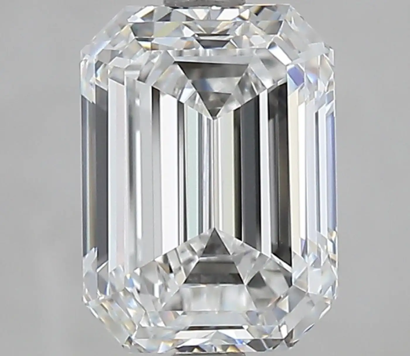 GIA-Certified-4-Carat-Emerald-Cut-Diamond-Engagement-Soliatire-Ring-3.webp