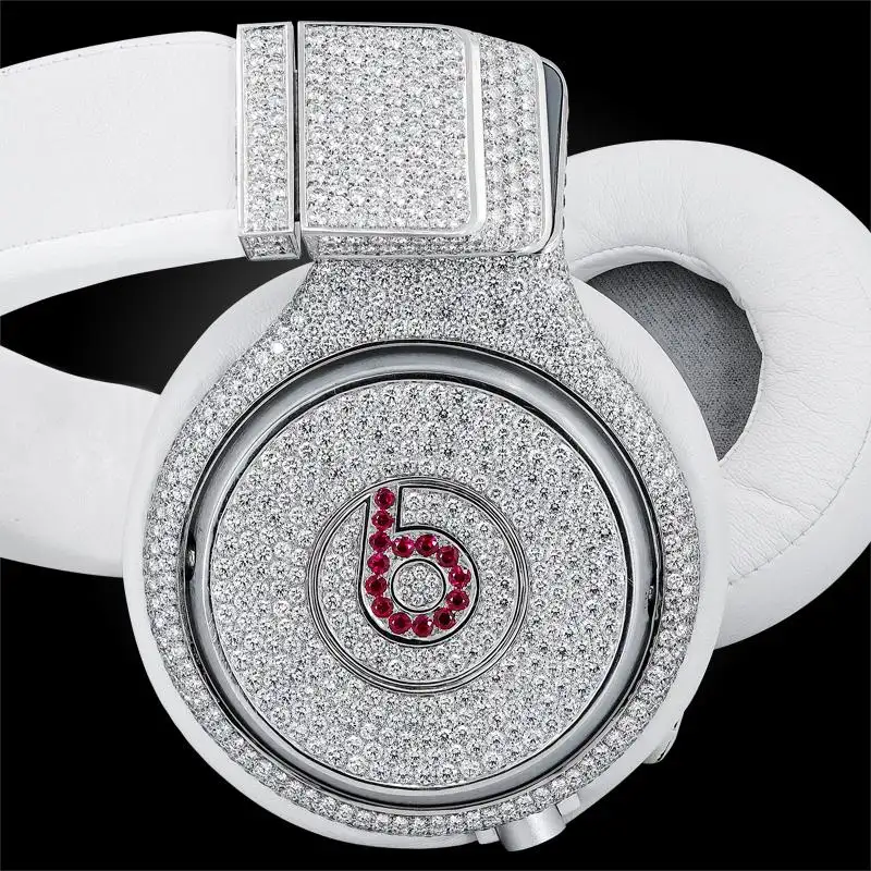 Graff-Diamond-Ruby-Platinum-Headphones-2.webp