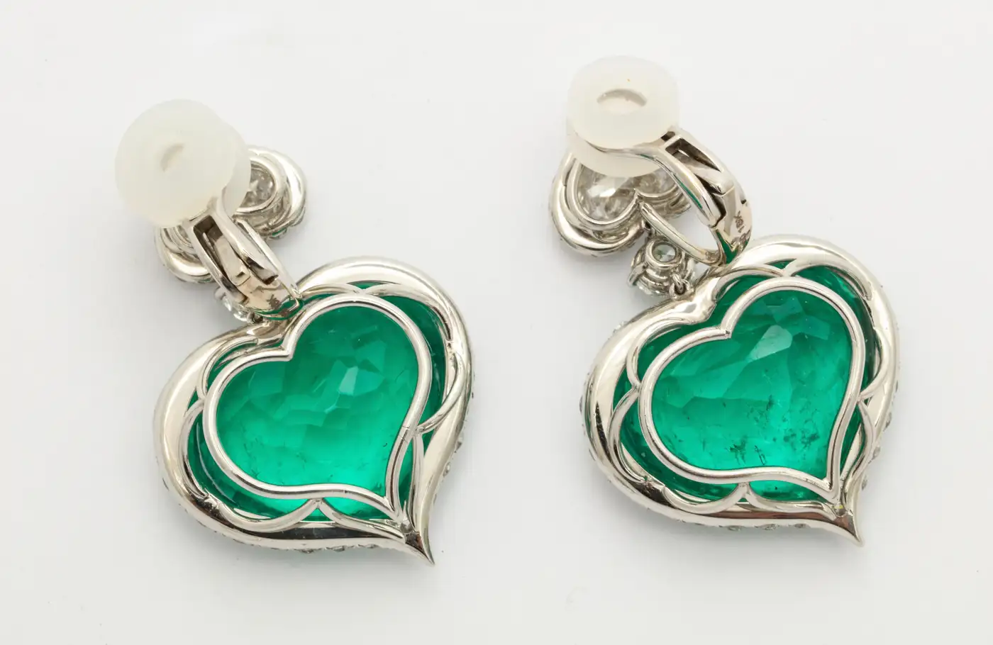 Gubelin-Heart-Shape-Emerald-Diamond-Earrings-GIA-Certified-2.webp