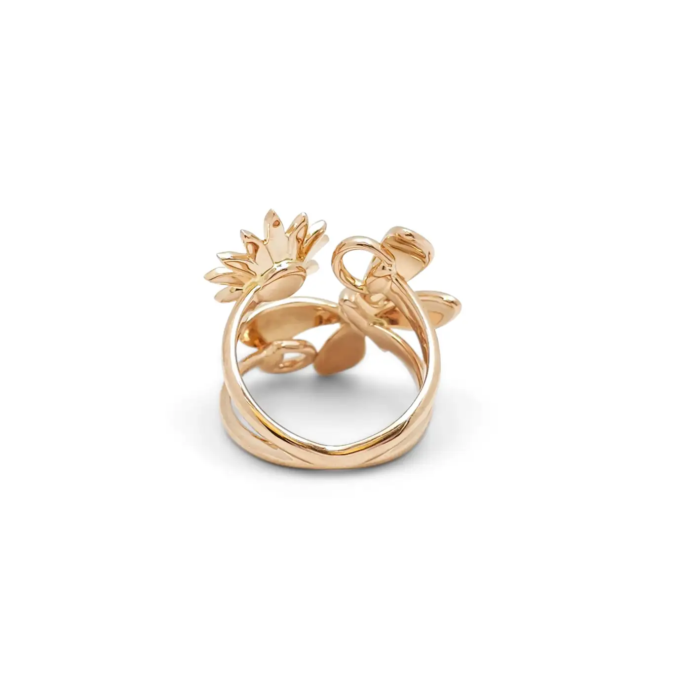 Gucci-Flora-Butterfly-Rose-Gold-Ring-3.webp