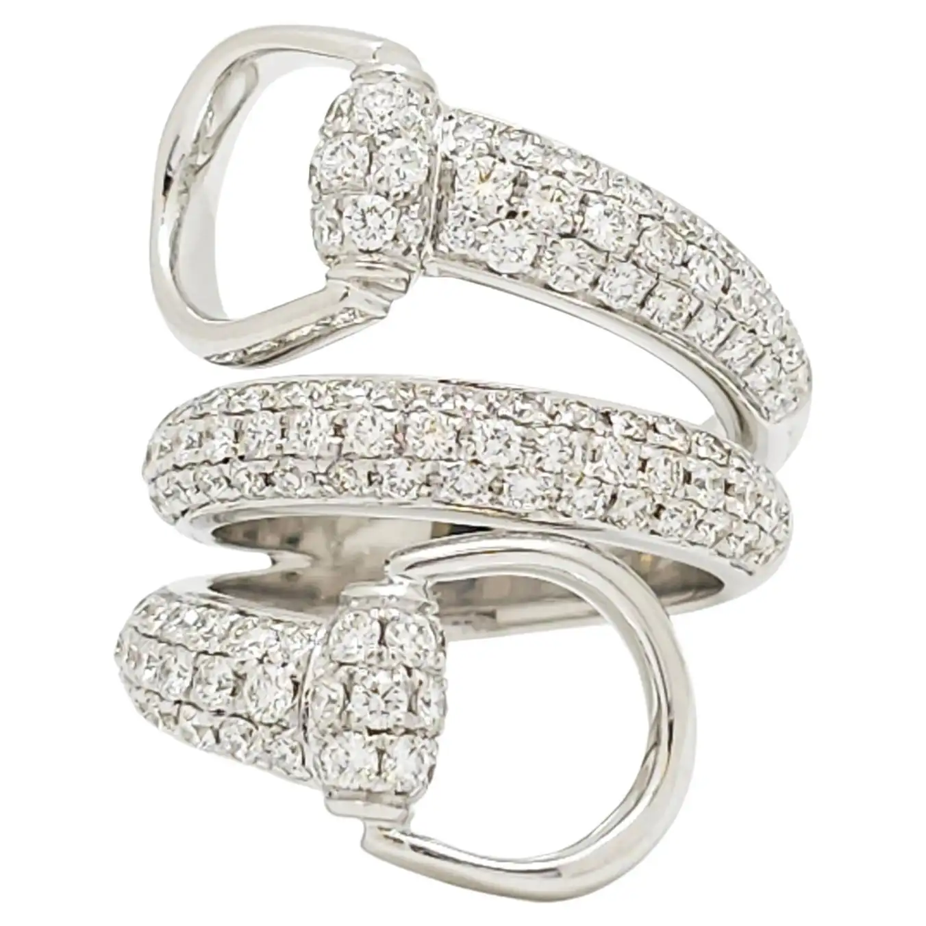 Gucci-White-Gold-Diamond-Horsebit-Contraire-Ring-1.webp