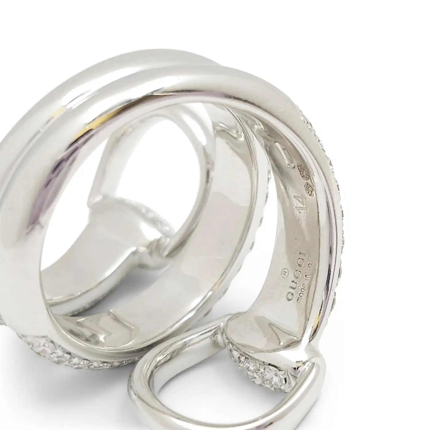 Gucci-White-Gold-Diamond-Horsebit-Contraire-Ring-2.webp