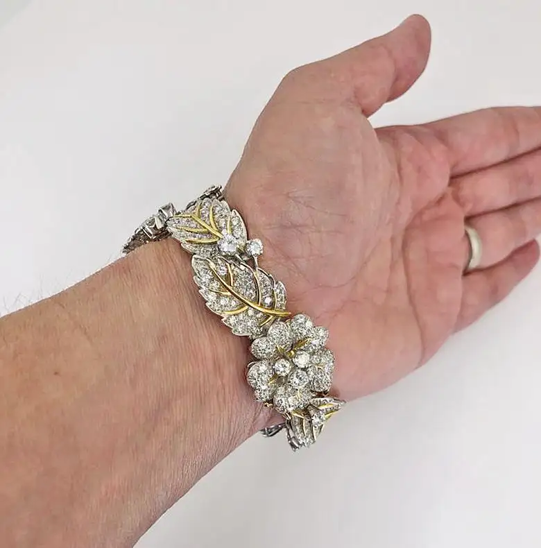 Longines-Diamond-Garland-Convertible-Watch-Bracelet-4.webp