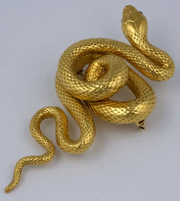 Massive-Victorian-French-Diamond-Gold-Serpent-Brooch-4.webp