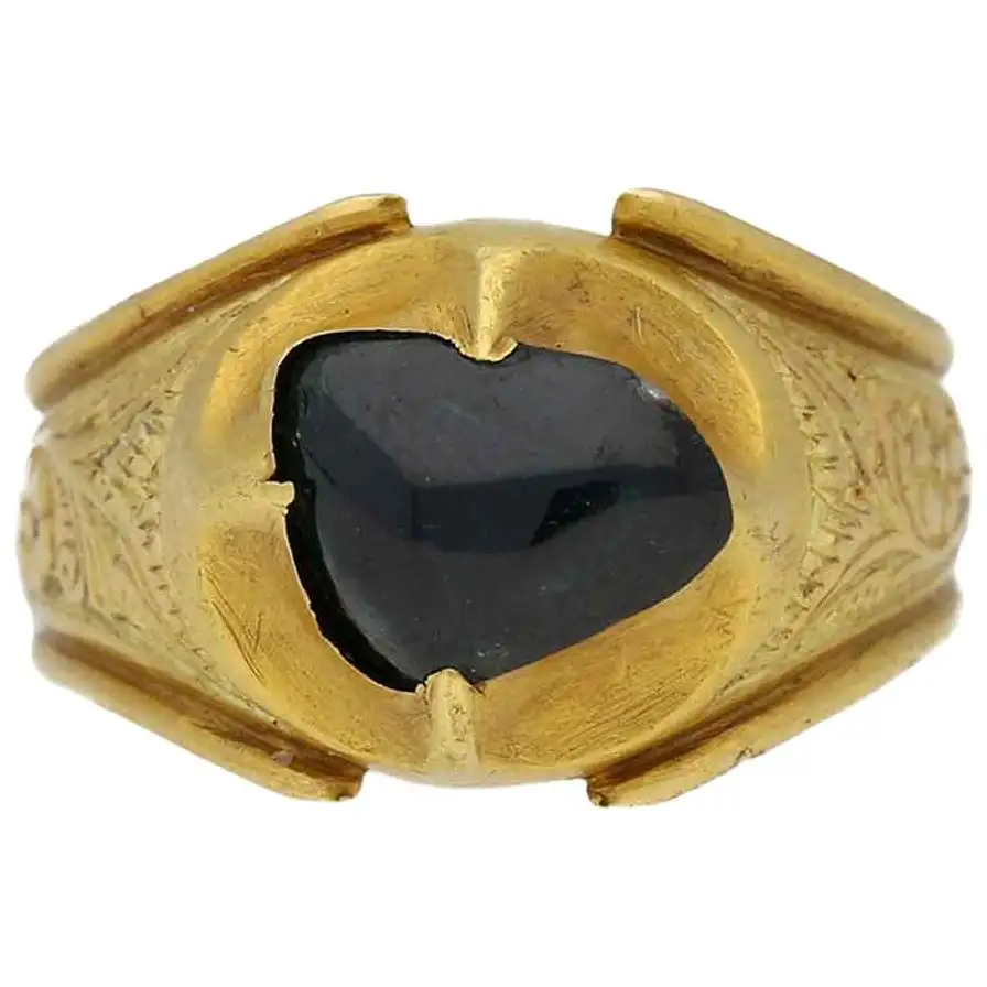 Mediaeval-Duchess-of-Lancaster-Sapphire-Gold-Posy-Ring-1.webp